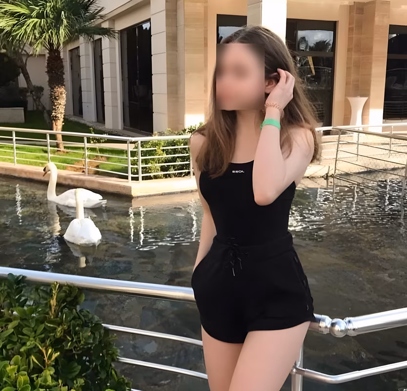 Escort Girl