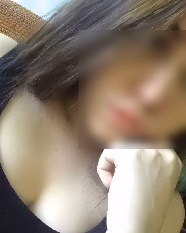 Simone